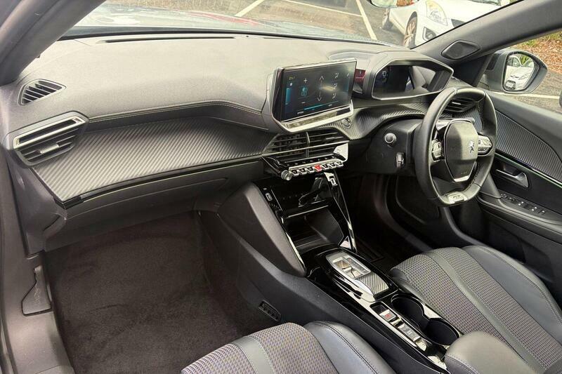 Peugeot e-2008 50Kwh Gt 7Kw Charger Grey #2