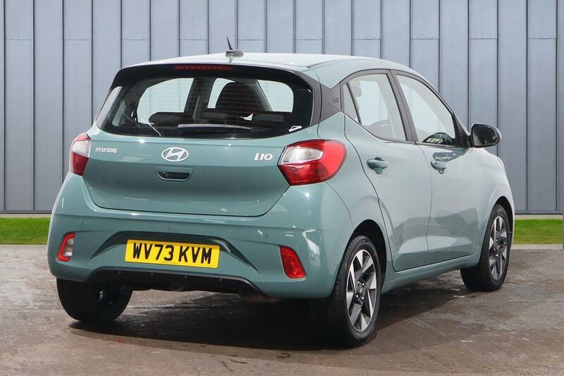 Hyundai I10 Advance Red #9