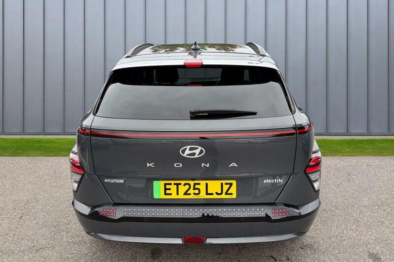 Hyundai Kona Hatchback Blue #7