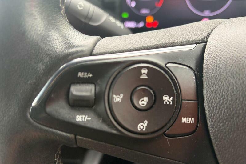 Vauxhall Mokka Elite Edition Green #10
