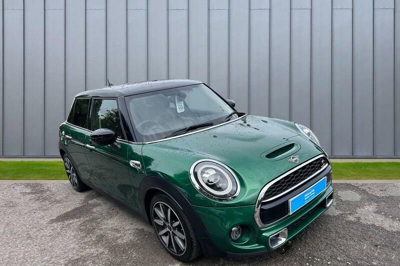 Mini Hatch 2.0 Cooper S Exclusive Steptronic Euro 6 Ss Green