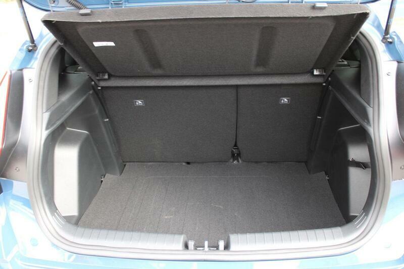 Hyundai Bayon 1.0 Tgdi 90 Tech Line Grey #26