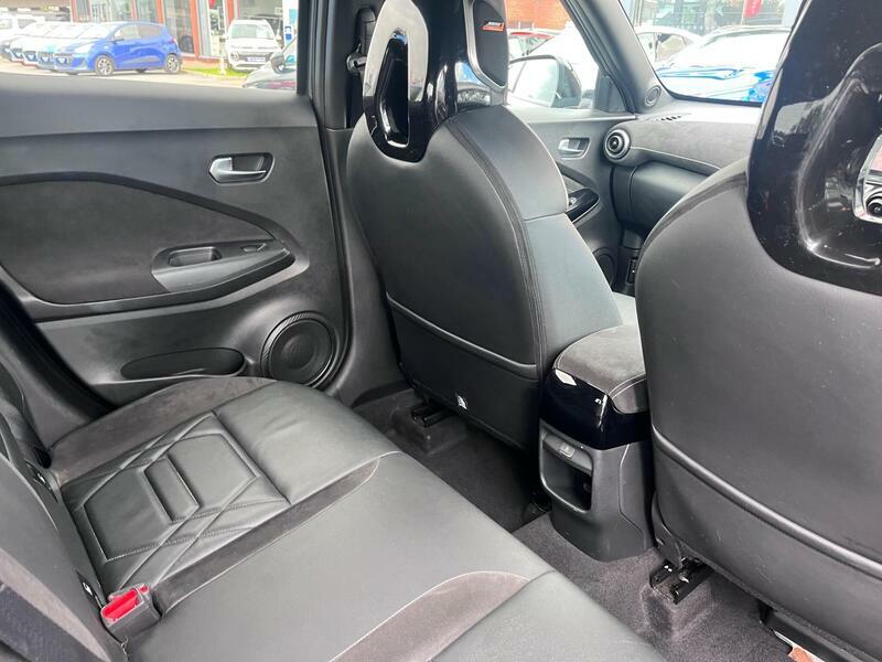 Nissan Juke 1.0 Dig-t Acenta Dct White #28