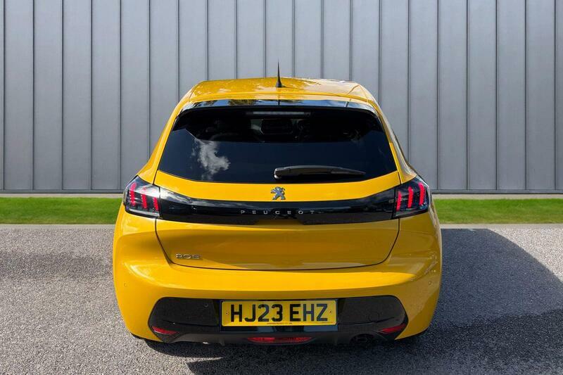 Peugeot 208 1.2 Puretech Allure Premium Euro 6 Ss Yellow #5