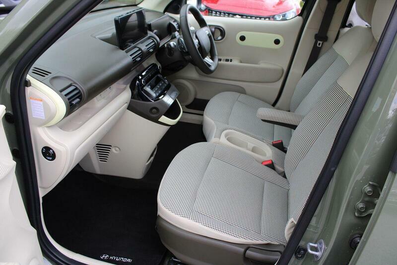 Hyundai Inster 02 Black #2