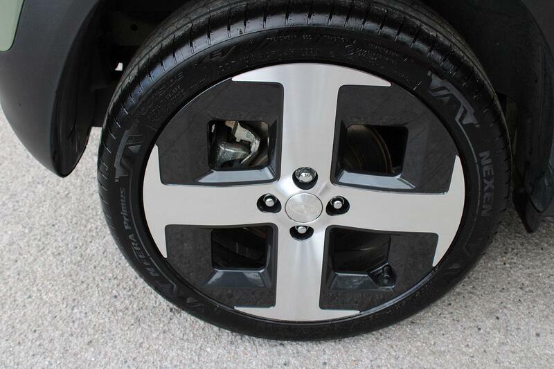Hyundai Inster 02 Black #20