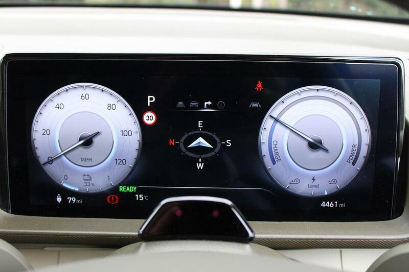 Hyundai Inster 02 Black #27