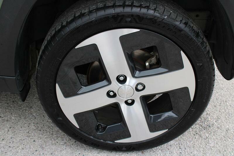 Hyundai Inster 02 Black #17