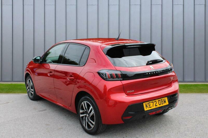 Peugeot 208 1.2 Puretech Allure Premium Eat Euro 6 Ss Red #4