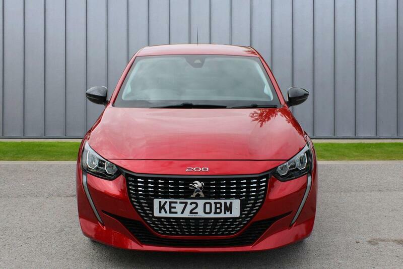 Peugeot 208 1.2 Puretech Allure Premium Eat Euro 6 Ss Red #3
