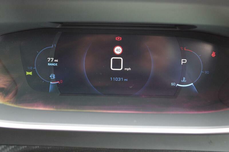 Peugeot 208 Gt Black #21