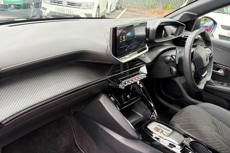 Peugeot 208 1.2 Gt Premium E-dsc6 Euro 6 Ss Black #2