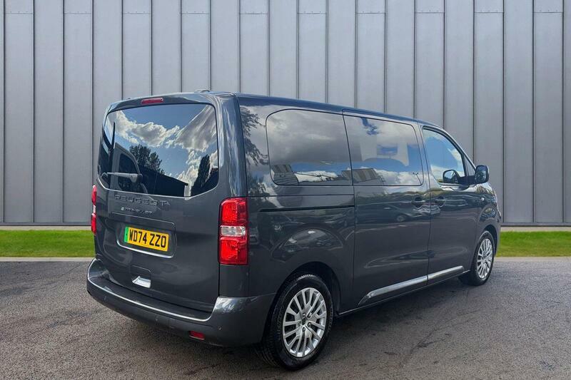 Peugeot e-Traveller Mpv Green #8