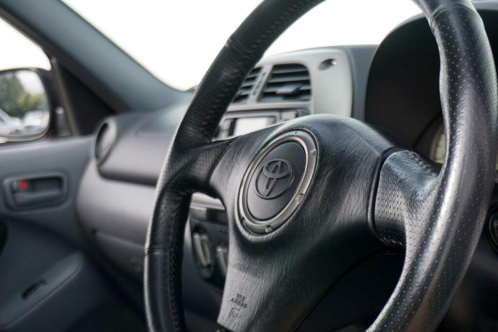 Toyota Rav 4 Blue #12