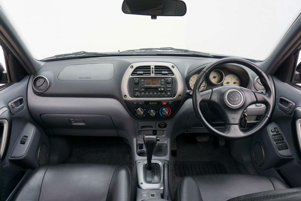 Toyota Rav 4 Blue #19