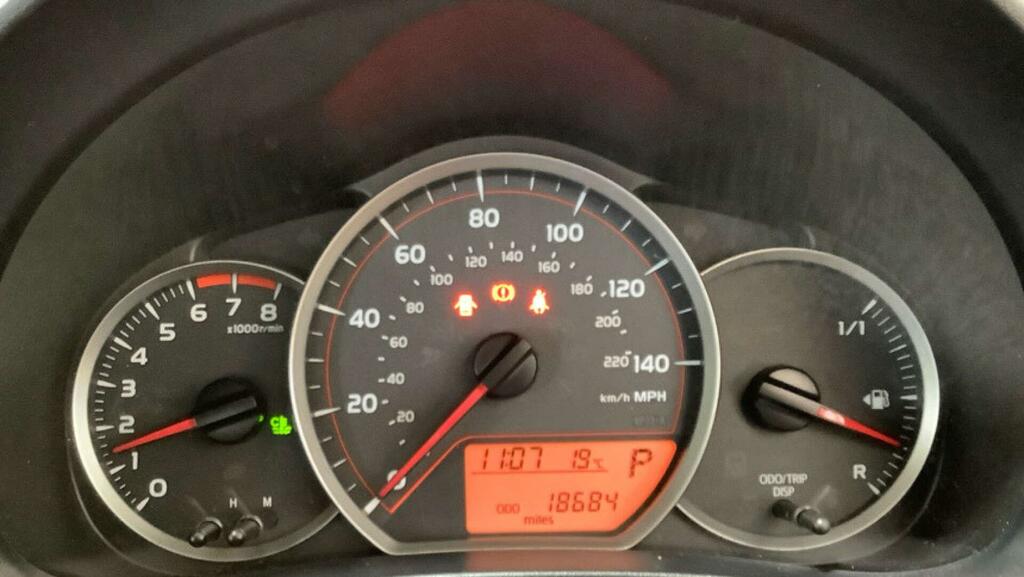 Toyota Yaris Hatchback Blue #8