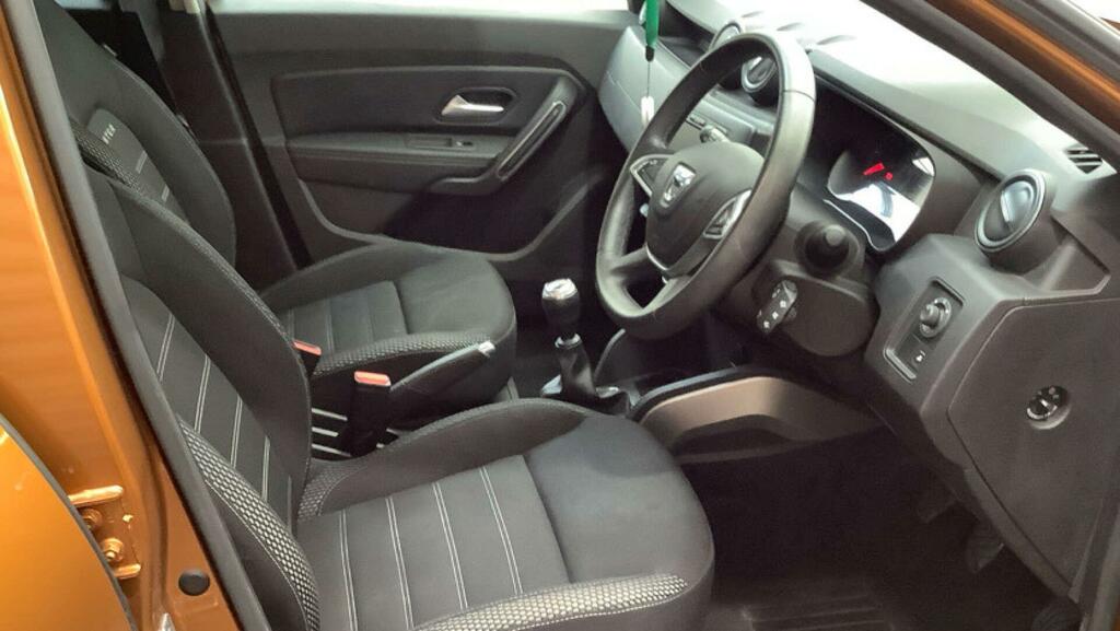 Dacia Duster Prestige Orange #5