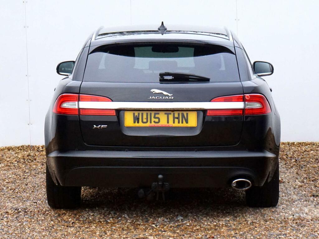 Jaguar XF Luxury D White #37