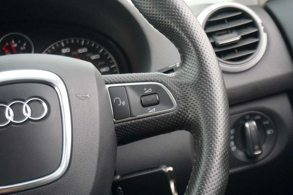 Audi A3 2.0 Tdi Black Edition Sportback Quattro Euro 5 S Black #26