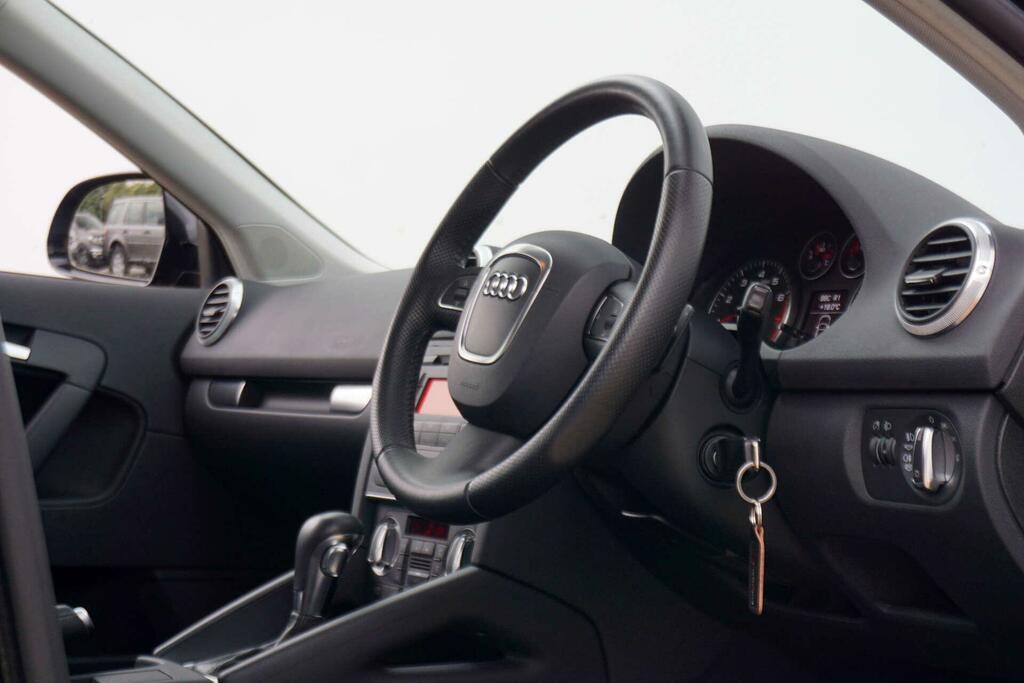 Audi A3 2.0 Tdi Black Edition Sportback Quattro Euro 5 S Black #11
