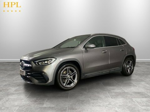 Mercedes-Benz GLA Class Suv White #3