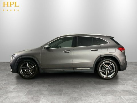 Mercedes-Benz GLA Class Suv White #4