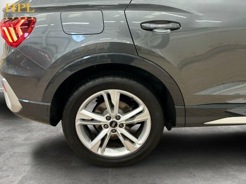 Audi Q3 1.4T Fsi Se #10