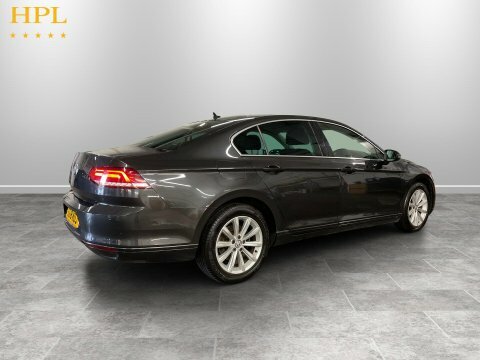 Volkswagen Passat  Red #7