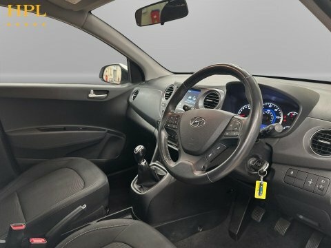 Hyundai I10 Hatchback Brown #12
