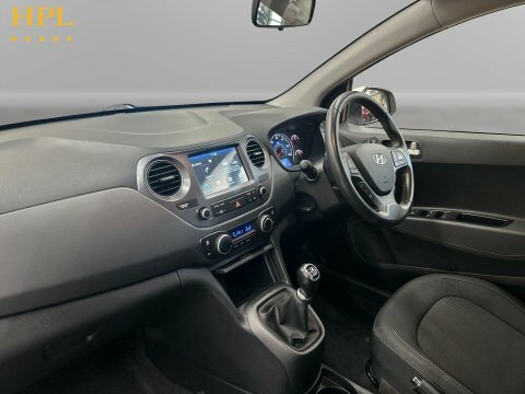 Hyundai I10 Hatchback Brown #15