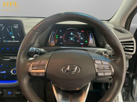 Hyundai Ioniq Hatchback Black #13