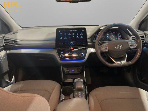Hyundai Ioniq Hatchback Black #19