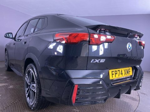 BMW iX2 Edrive20 M Sport Black #35