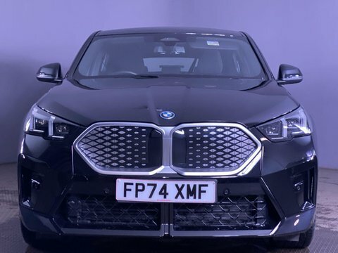 BMW iX2 Edrive20 M Sport Black #24