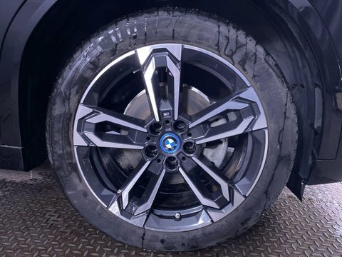 BMW iX2 Edrive20 M Sport Black #33