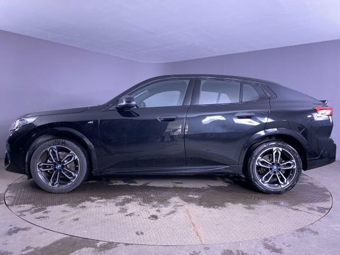BMW iX2 Edrive20 M Sport Black #26