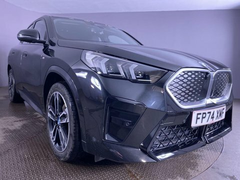 BMW iX2 Edrive20 M Sport Black #32