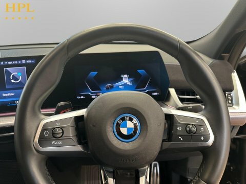 BMW iX2 Edrive20 M Sport Black #13