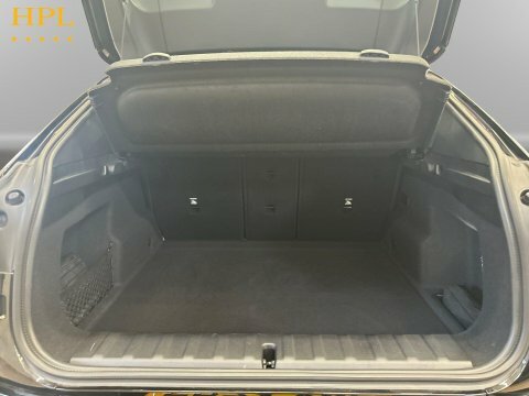 BMW iX2 Edrive20 M Sport Black #21