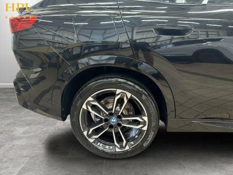 BMW iX2 Edrive20 M Sport Black #10