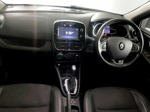 Renault Clio 0.9 Tce 75 Red #35