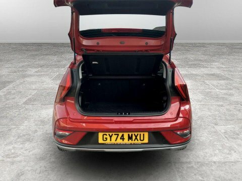 Hyundai Bayon Hatchback Red #21