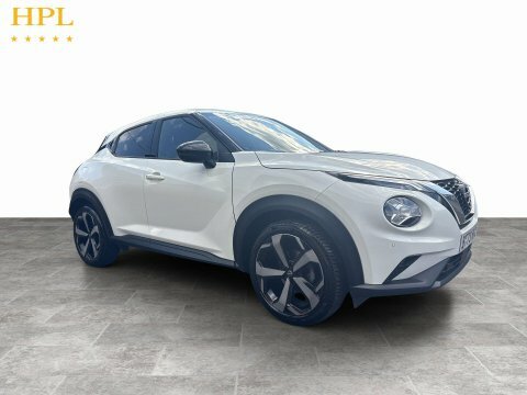 Nissan Juke Hatchback Grey #1