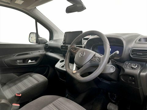 Vauxhall Combo-e Life 100Kw Design 50Kwh Grey #12