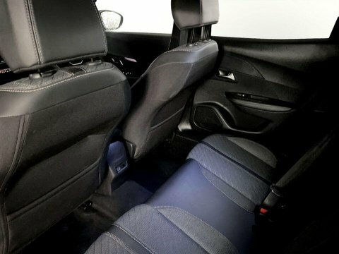Peugeot 2008 1.2 Puretech Active Start Stop #19