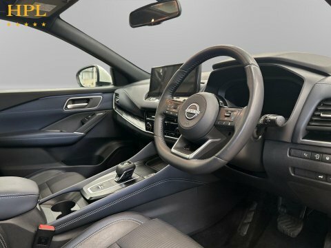 Nissan Qashqai Hatchback Silver #12