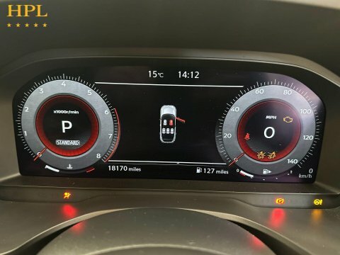 Nissan Qashqai Hatchback Silver #14