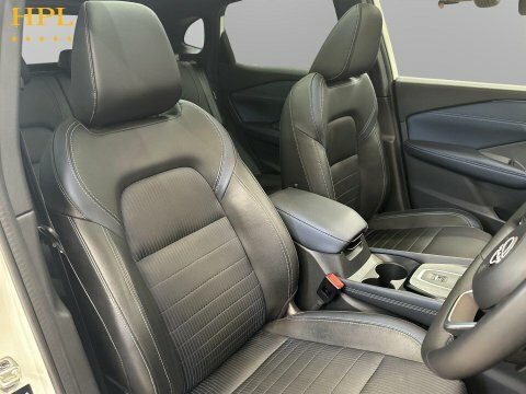 Nissan Qashqai Hatchback Silver #11