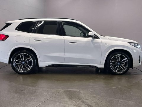 BMW iX1 Edrive20 M Sport White #9