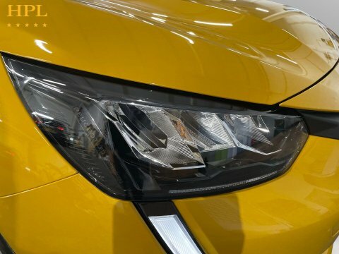 Peugeot 208 Hatchback White #9